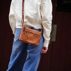 Rugged Hide Brittany RH-507 Ladies Cross Body Leather Bag WOMEN
