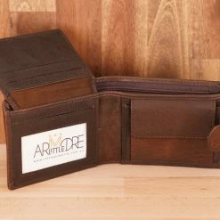 Rugged Hide Samuel RH-108 Men's Leather Wallet With Tab And Coin