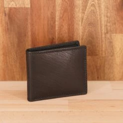 Rugged Hide RH-1405 Mateo Men Wallet