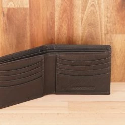 Rugged Hide RH-1405 Mateo Men Wallet