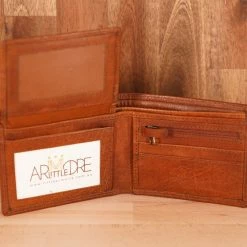 Rugged Hide Tom RH-125 Men's Leather Wallet With Coin