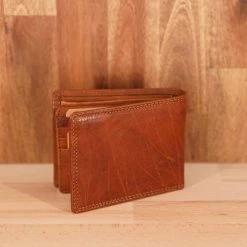 Rugged Hide Tom RH-125 Men's Leather Wallet With Coin