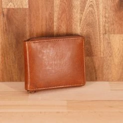 WOMEN Rugged Hide RH-1006 Aris Leather Wallet Zipped Around