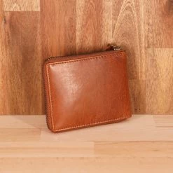 WOMEN Rugged Hide RH-1006 Aris Leather Wallet Zipped Around