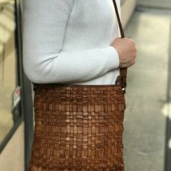 Rugged Hide RH-33000 Zara Cross Body Leather Bag