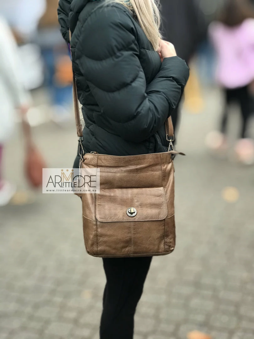 Cheap 💯 Rugged Hide Erika RH-13647 Soft Leather Ladies Cross Body Bag 👍 8 Rugged Hide Erika RH-13647 Soft Leather Ladies Cross Body Bag