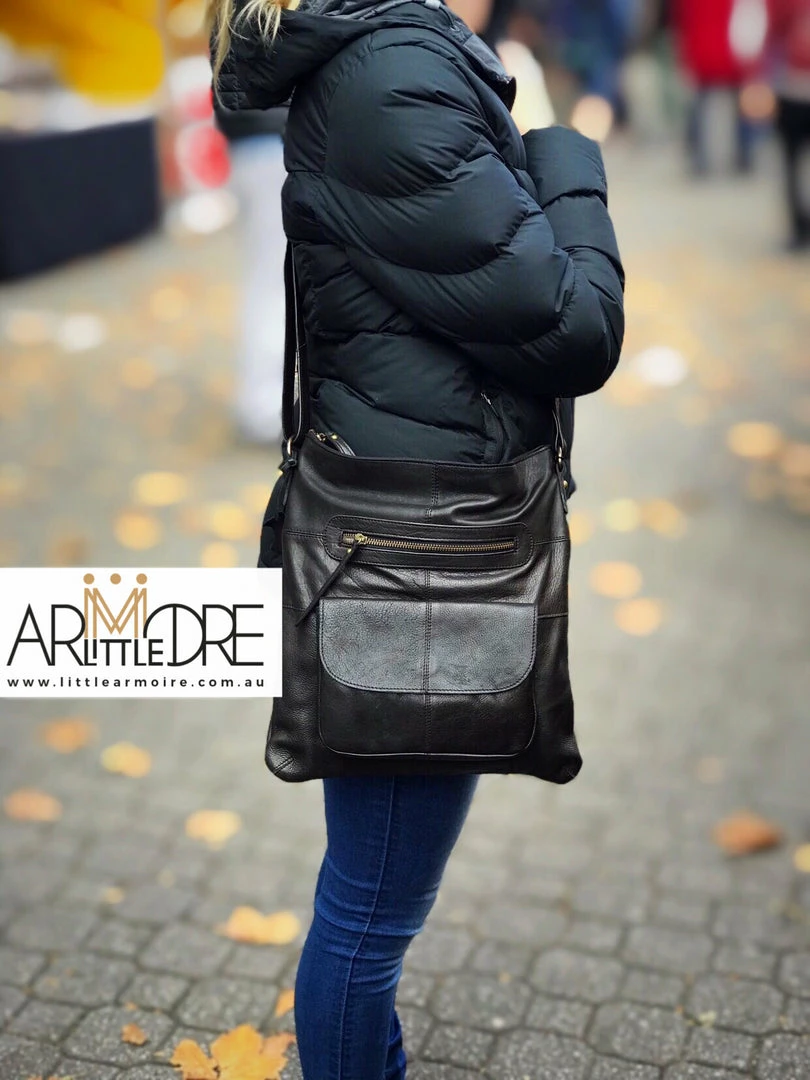 Flash Sale ๐ Rugged Hide RH-11648 Carolina Cross Body Bag ๐ฉ WOMEN ๐ 3 Rugged Hide RH-11648 Carolina Cross Body Bag WOMEN