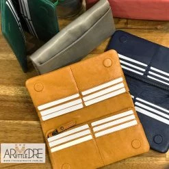 Rugged Hide Genesis RH-13246 Soft Leather Wallet WOMEN