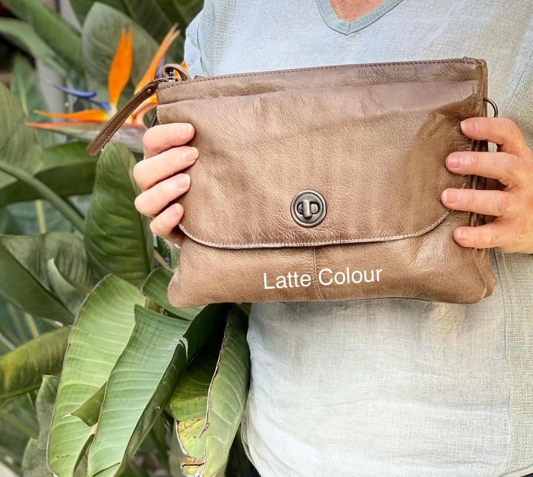 Budget ๐ Rugged Hide Romy RH-13687 Leather Crossbody Clutch Bag โ 4 Rugged Hide Romy RH-13687 Leather Crossbody Clutch Bag