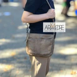 Outlet โญ Rugged Hide Aisha RH-13688 Soft Leather Crossbody Leather Bag ๐ 31 Rugged Hide Aisha RH-13688 Soft Leather Crossbody Leather Bag