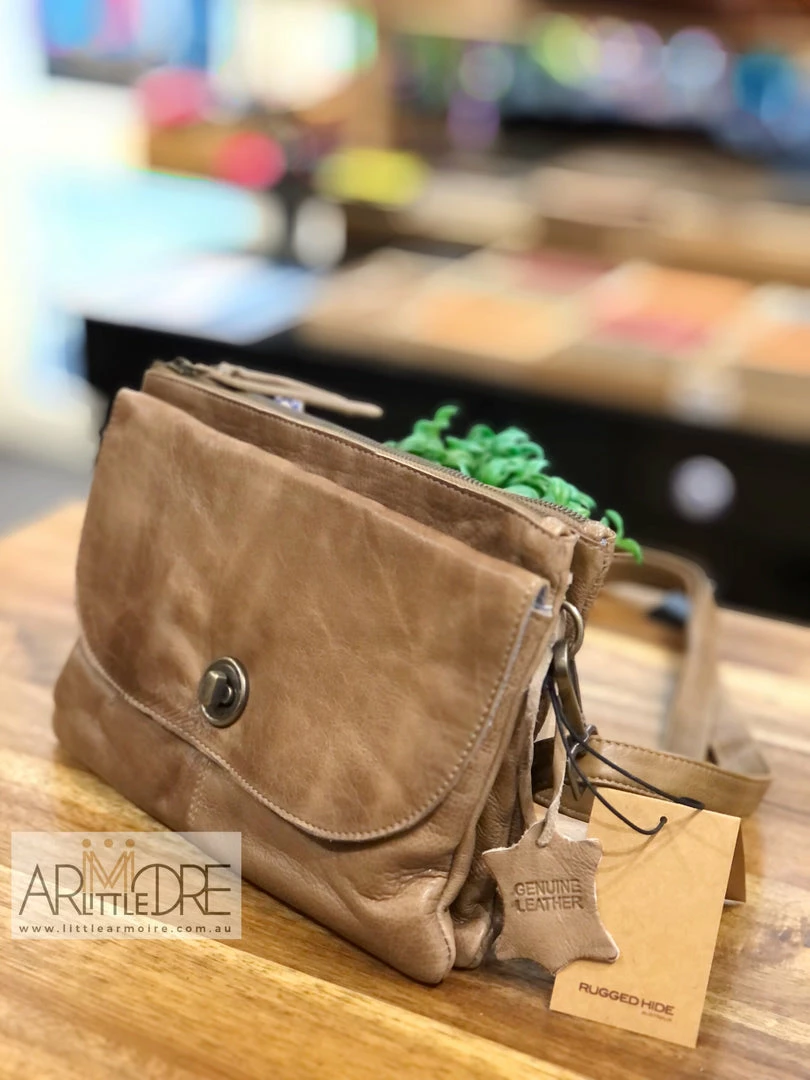 Budget ๐ Rugged Hide Romy RH-13687 Leather Crossbody Clutch Bag โ 17 Rugged Hide Romy RH-13687 Leather Crossbody Clutch Bag