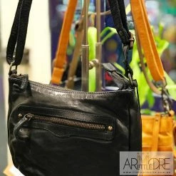 Rugged Hide Avery RH-41165 Leather Crossbody Bag