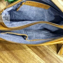 Budget ๐ Rugged Hide Romy RH-13687 Leather Crossbody Clutch Bag โ 28 Rugged Hide Romy RH-13687 Leather Crossbody Clutch Bag