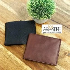Rugged Hide RH-3181 Two Tone Leather Wallet With Coin