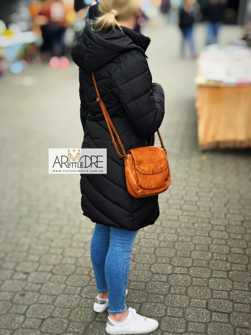 Brand new ⭐ WOMEN Rugged Hide Ellie RH-41306 Medium Ladies Leather Crossbody Bag ⌛ 16 WOMEN Rugged Hide Ellie RH-41306 Medium Ladies Leather Crossbody Bag