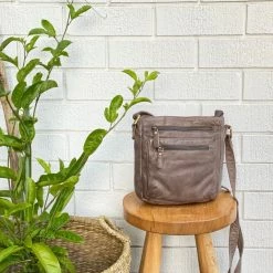 Rugged Hide Josie RH-466 Ladies Cross Body Leather Bag WOMEN