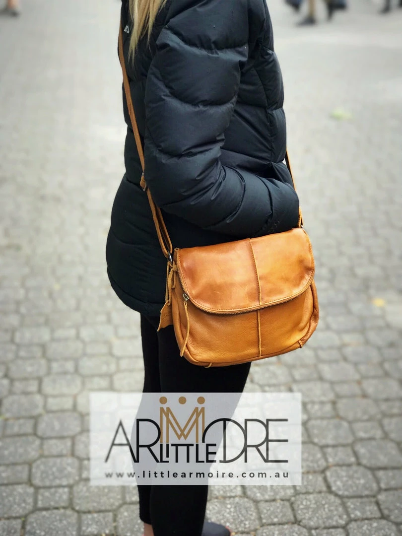 Best Sale π Rugged Hide RH-2110 Miranda Soft Cross Body Leather Bag π€© 3 Rugged Hide RH-2110 Miranda Soft Cross Body Leather Bag