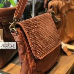 Rugged Hide Susie RH-2205 Ladies Flap Cross Body Bag With Lattice Weave Detail
