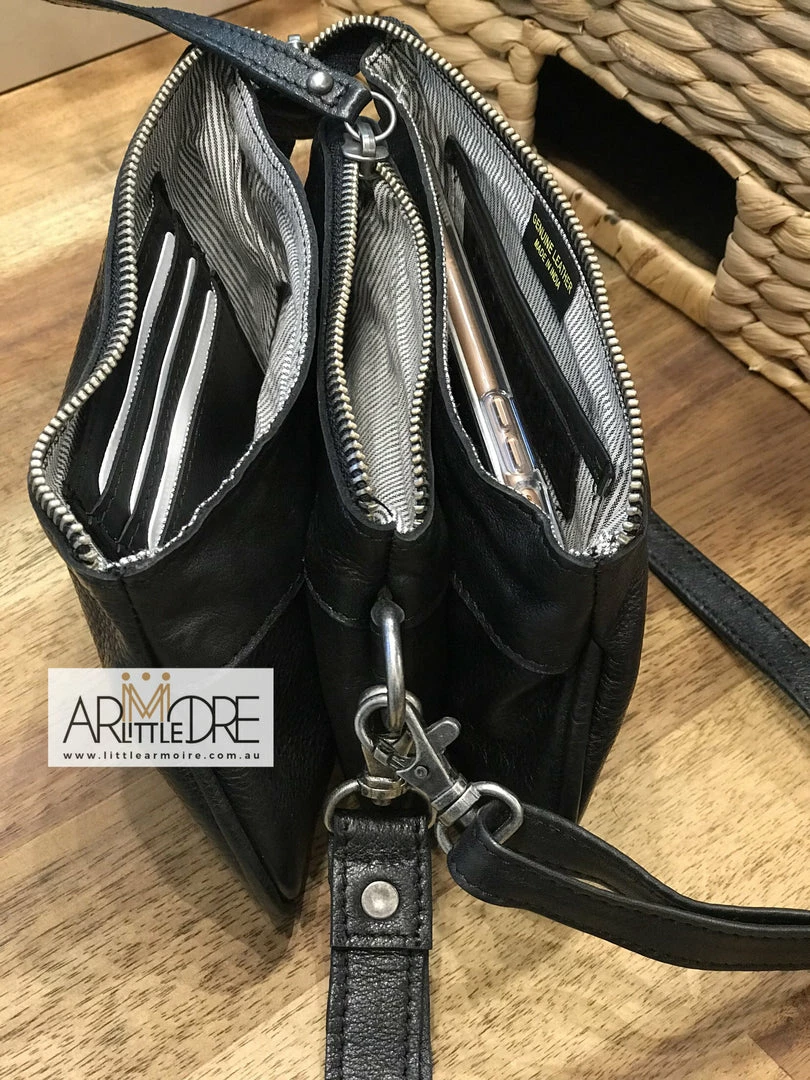 Best Sale โ Rugged Hide RH-11647 St Kilda Cross Body Small Wallet Bag ๐ 28 Rugged Hide RH-11647 St Kilda Cross Body Small Wallet Bag