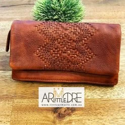 Rugged Hide Maeve RH-1979 Soft Leather Ladies Wallet With Weave Design
