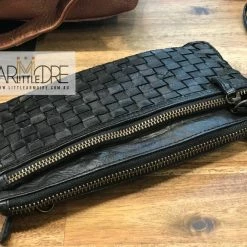 Rugged Hide RH-13997 Bonnie Small Ladies Woven Sling Wallet Clutch Bag