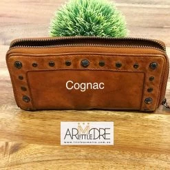 Rugged Hide Fawn RH-13994 Ladies Zip Around Stud Design Leather Wallet