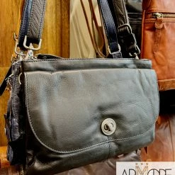 Budget ๐ Rugged Hide Romy RH-13687 Leather Crossbody Clutch Bag โ 43 Rugged Hide Romy RH-13687 Leather Crossbody Clutch Bag