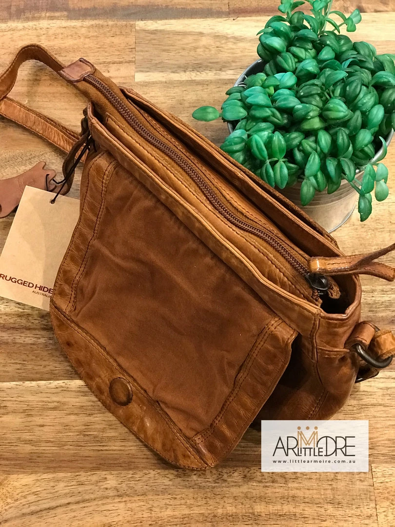Brand new ⭐ WOMEN Rugged Hide Ellie RH-41306 Medium Ladies Leather Crossbody Bag ⌛ 8 WOMEN Rugged Hide Ellie RH-41306 Medium Ladies Leather Crossbody Bag