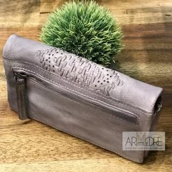 Rugged Hide Maeve RH-1979 Soft Leather Ladies Wallet With Weave Design