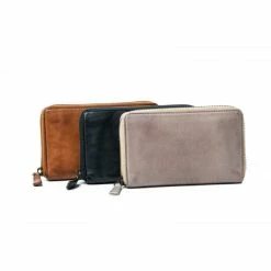 Rugged Hide Lark RH-15574 Medium Ladies Zip Around Leather Wallet WOMEN